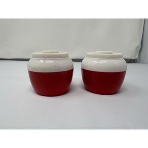 Vintage Red White Bobber Pot Salt and Pepper Shakers Plastic 2"‎ Tall